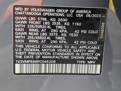 2023 Volkswagen ID.4 Pro