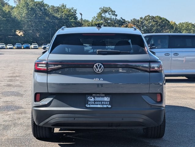 2023 Volkswagen ID.4 Pro