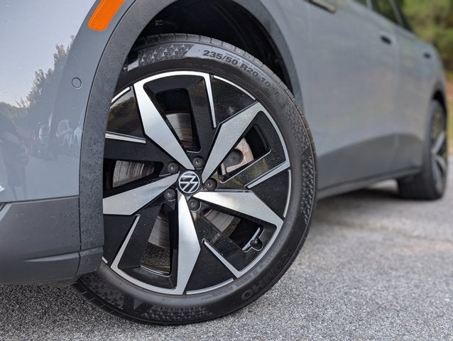 2023 Volkswagen ID.4 Pro