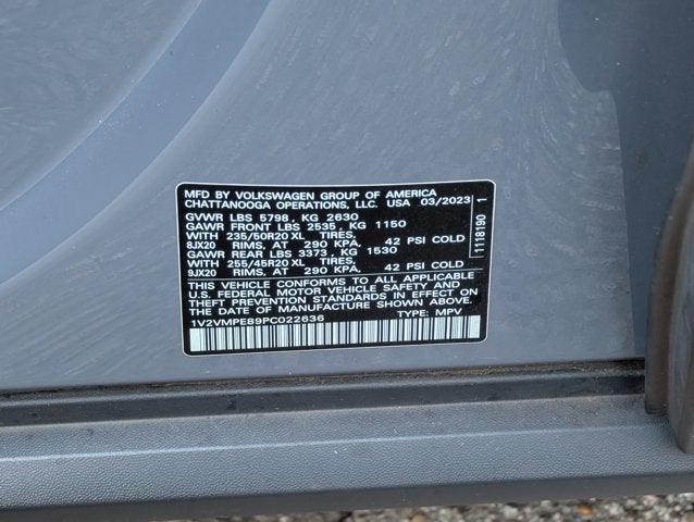 2023 Volkswagen ID.4 Pro