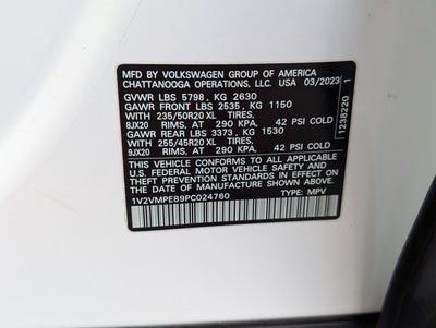 2023 Volkswagen ID.4 Pro