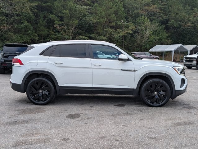 2024 Volkswagen Atlas Cross Sport 2.0T SE w/Technology