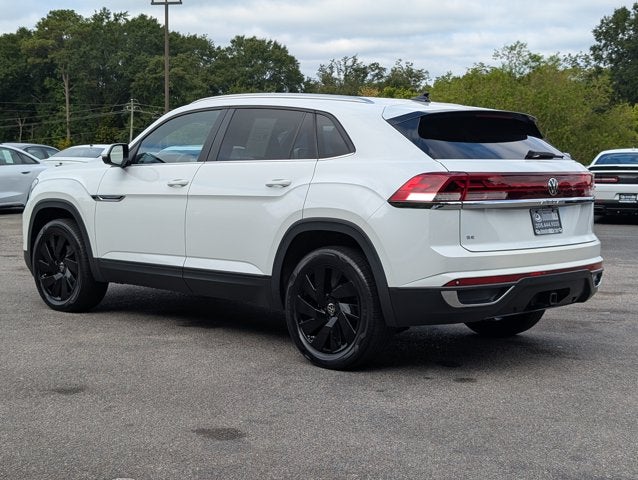 2024 Volkswagen Atlas Cross Sport 2.0T SE w/Technology