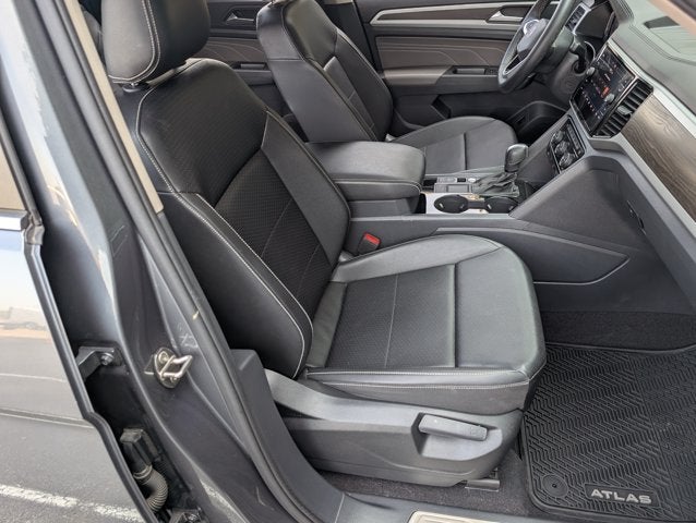 2023 Volkswagen Atlas 2.0T SE w/Technology