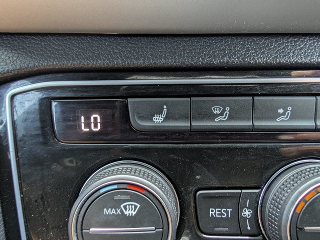 2023 Volkswagen Atlas 2.0T SE w/Technology