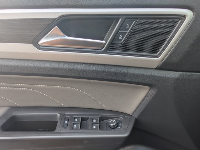2023 Volkswagen Atlas 2.0T SE w/Technology