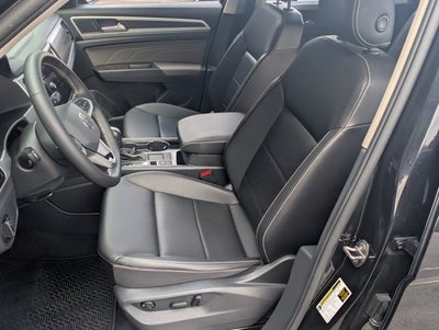 2023 Volkswagen Atlas 2.0T SE w/Technology