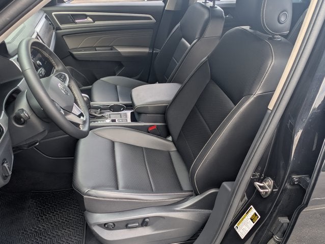 2023 Volkswagen Atlas 2.0T SE w/Technology