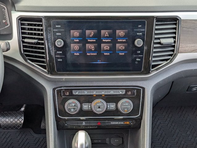 2023 Volkswagen Atlas 2.0T SE w/Technology