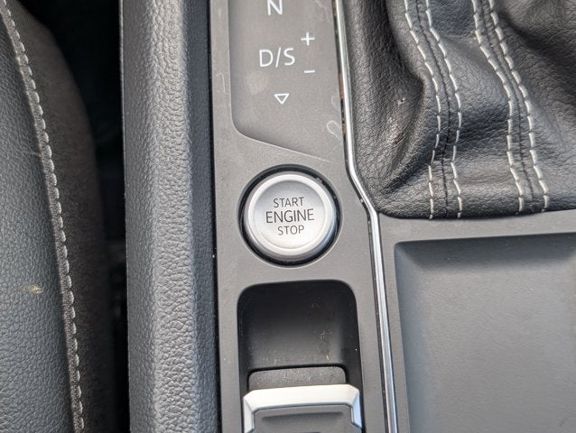 2023 Volkswagen Atlas 2.0T SE w/Technology