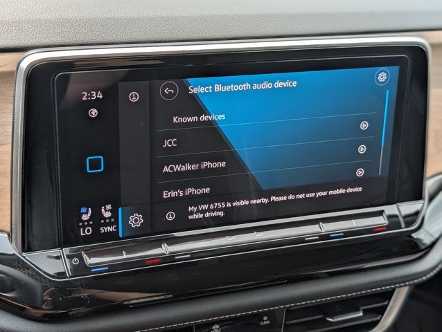 2024 Volkswagen Atlas 2.0T SE w/Technology