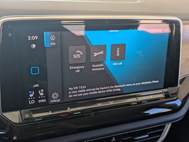 2024 Volkswagen Atlas 2.0T SE w/Technology