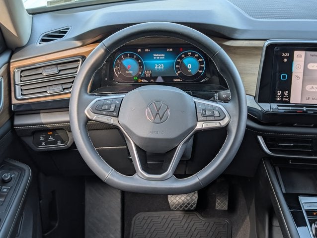 2024 Volkswagen Atlas 2.0T SE w/Technology
