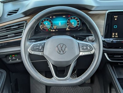 2024 Volkswagen Atlas 2.0T SE w/Technology