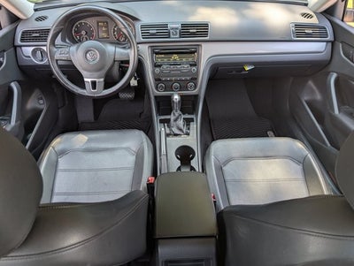 2014 Volkswagen Passat S