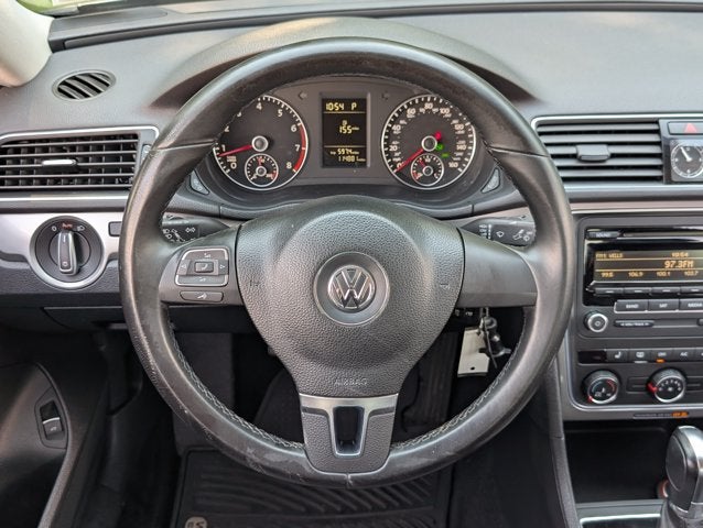 2014 Volkswagen Passat S