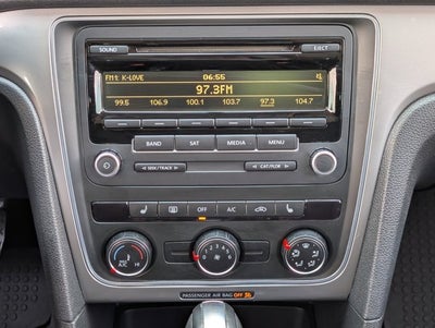 2014 Volkswagen Passat S