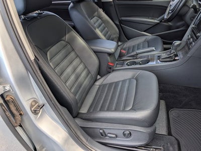 2016 Volkswagen Passat 1.8T SEL