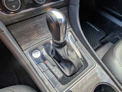 2016 Volkswagen Passat 1.8T SEL