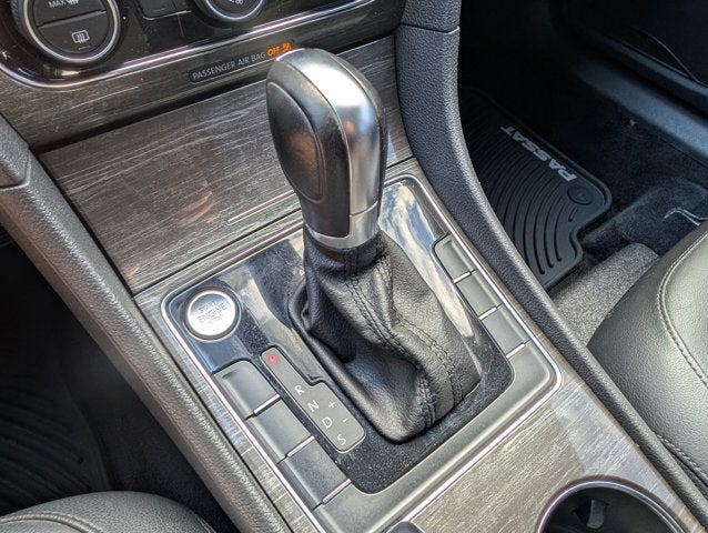 2016 Volkswagen Passat 1.8T SEL