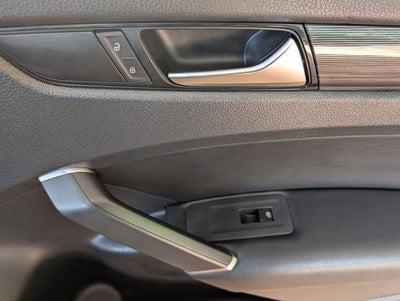 2020 Volkswagen Passat 2.0T R-Line