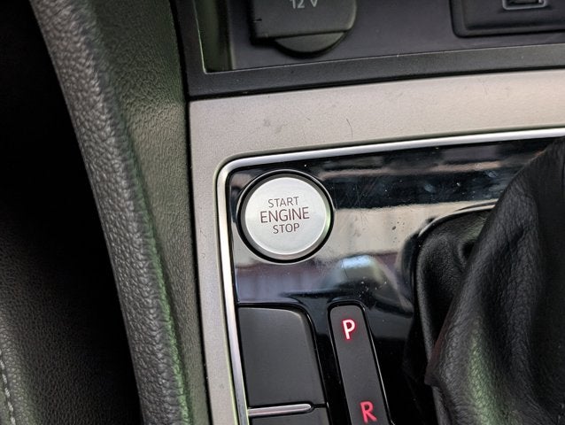 2020 Volkswagen Passat 2.0T R-Line