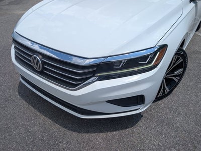2022 Volkswagen Passat 2.0T SE