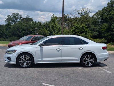 2022 Volkswagen Passat 2.0T SE