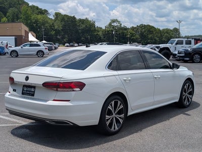 2022 Volkswagen Passat 2.0T SE