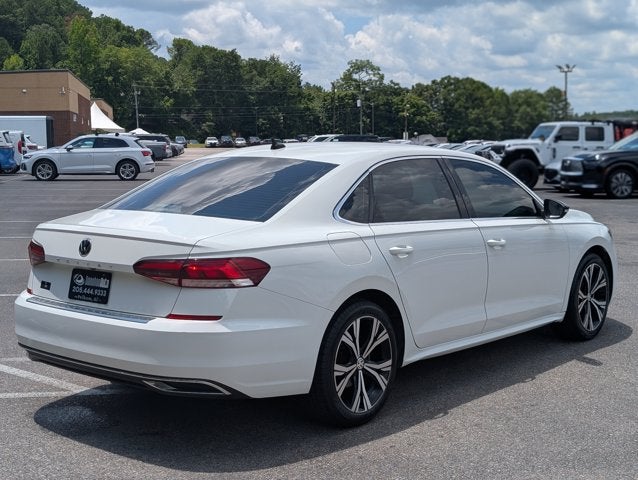 2022 Volkswagen Passat 2.0T SE
