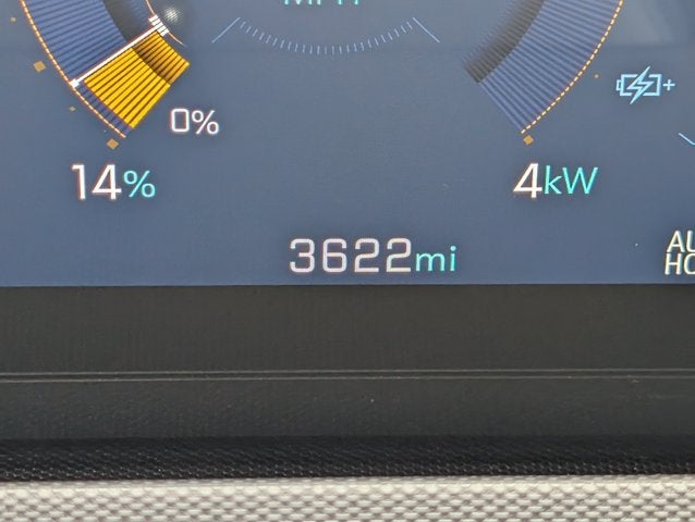 2024 BrightDrop Zevo 600 eAWD 600