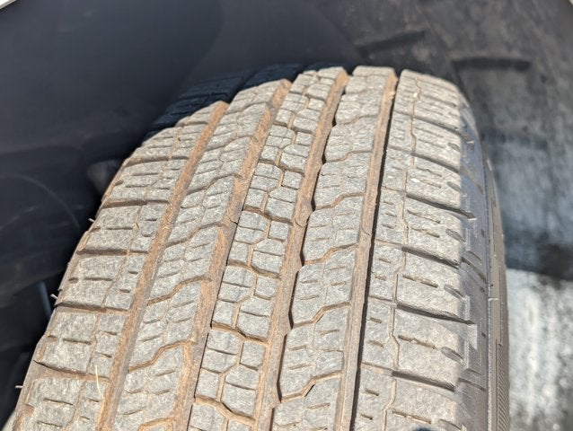 2024 BrightDrop Zevo 600 eAWD 600
