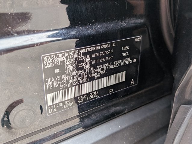 2022 Toyota RAV4 LE