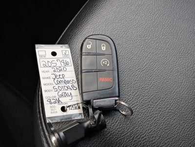 2020 Jeep Compass Latitude w/Sun/Wheel Pkg