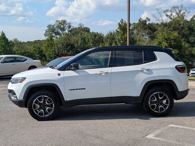 2025 Jeep Compass Trailhawk