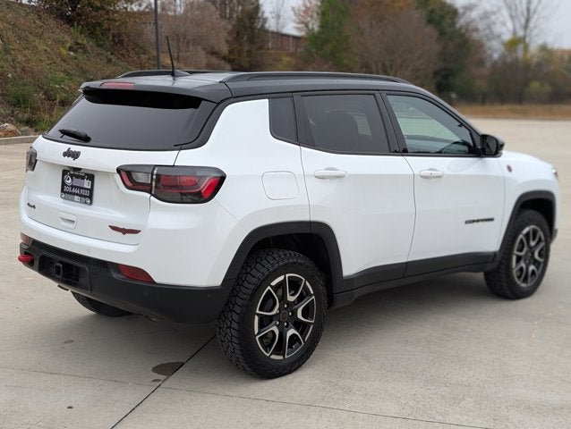 2025 Jeep Compass Trailhawk