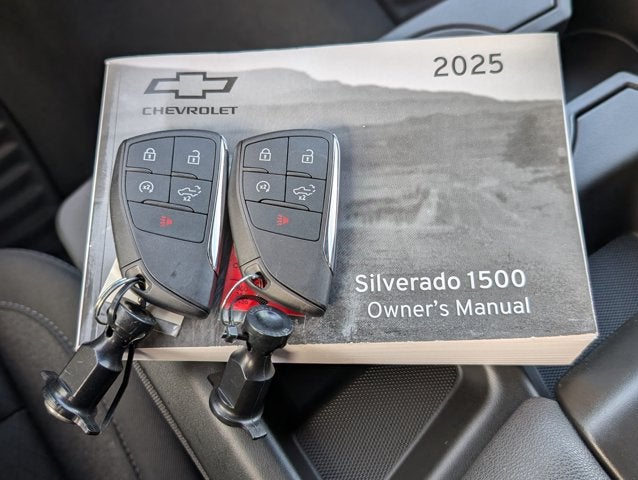 2025 Chevrolet Silverado 1500 Custom