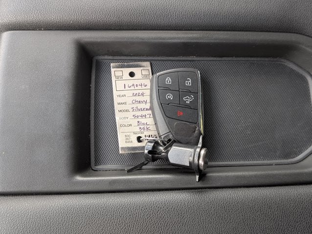 2024 Chevrolet Silverado 1500 Custom