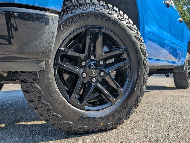 2023 Chevrolet Silverado 1500 Custom Trail Boss