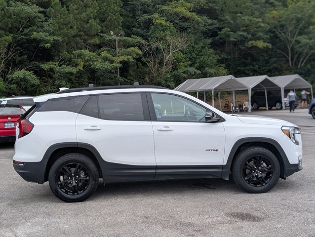 2022 GMC Terrain AT4