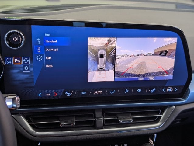 2024 Chevrolet Equinox EV LT
