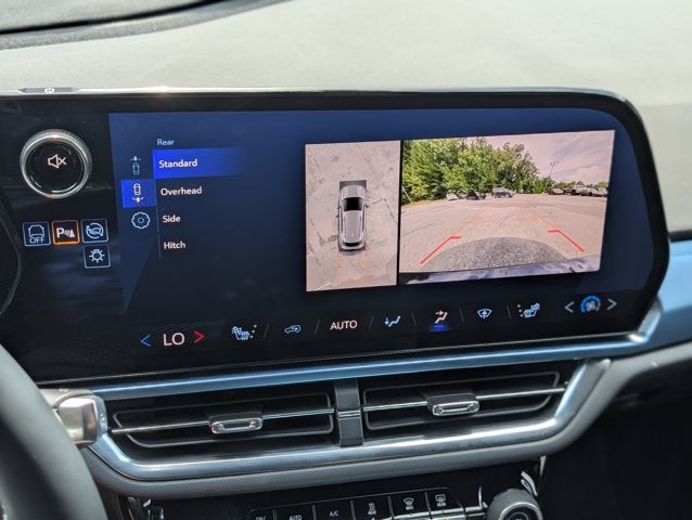 2024 Chevrolet Equinox EV LT