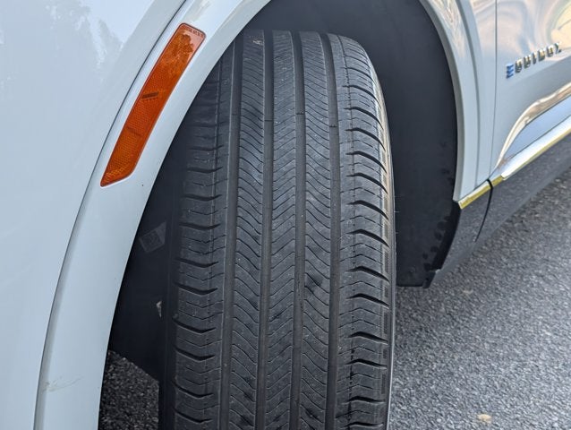 2024 Chevrolet Equinox EV LT
