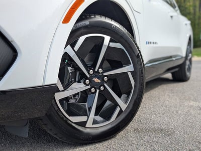 2024 Chevrolet Equinox EV LT