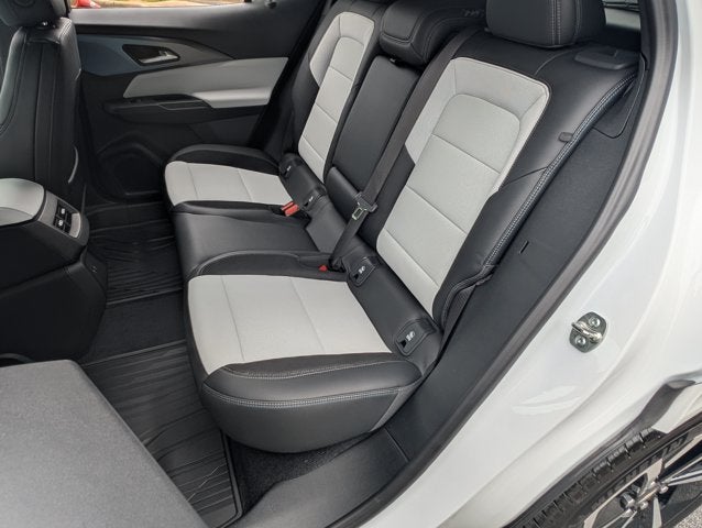 2024 Chevrolet Equinox EV LT
