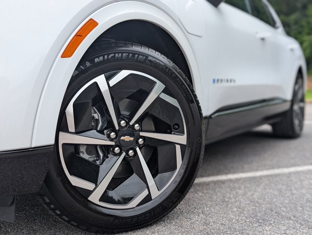 2024 Chevrolet Equinox EV LT