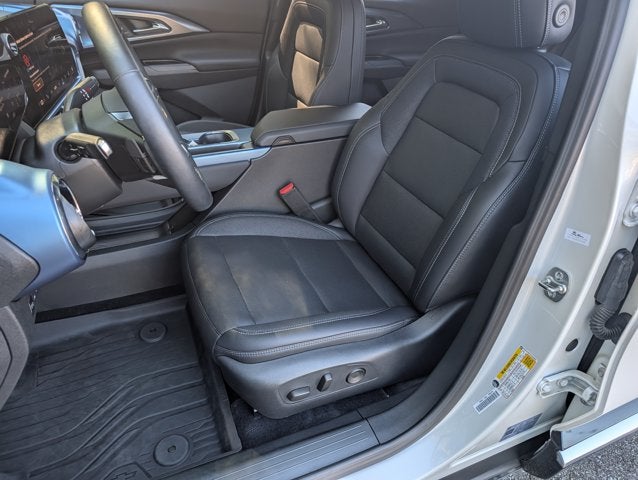 2024 Chevrolet Equinox EV LT