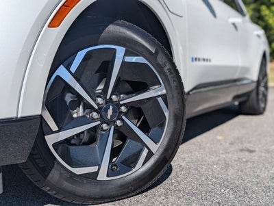 2024 Chevrolet Equinox EV LT