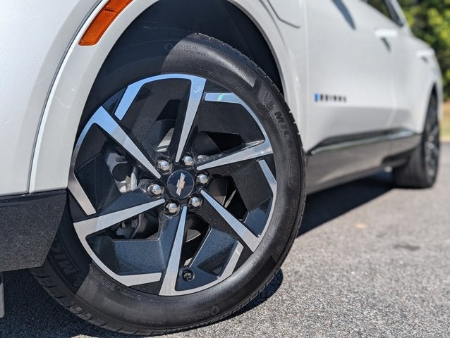 2024 Chevrolet Equinox EV LT