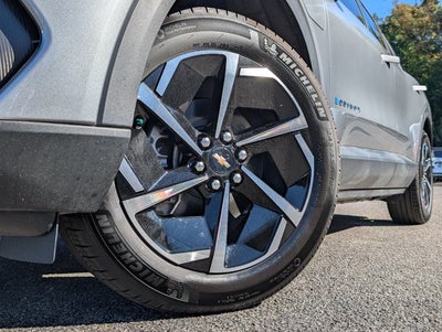 2025 Chevrolet Equinox EV LT1 w/PCY